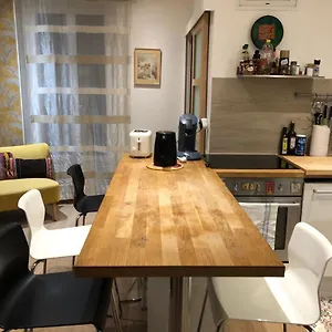 Apartment 47m2 Calme Au Coeur De, Paris
