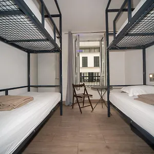 Hostel Enjoy, Paris